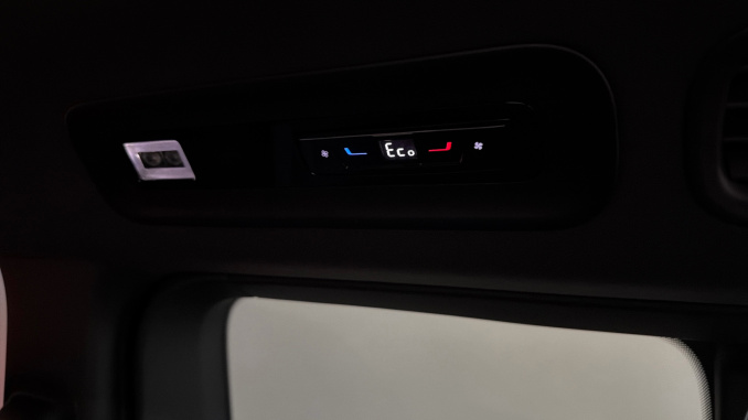 Volkswagen ID. Buzz 250kW GTX Pro 79kWh 5dr 4MOTION Auto Electric Estate - Image 42